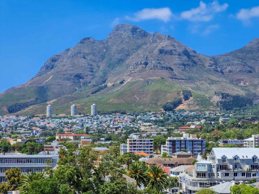 To Let 1 Bedroom Property for Rent in Gardens Western Cape